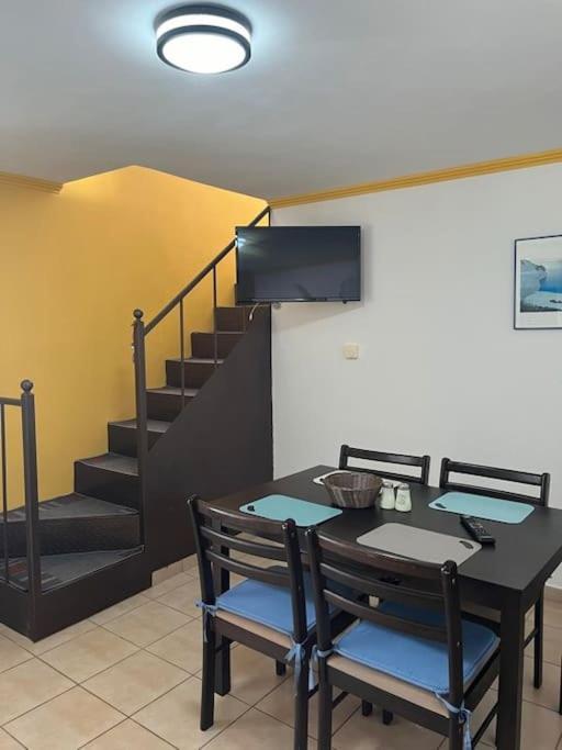 Alex House Apartment ปาร์กา ภายนอก รูปภาพ